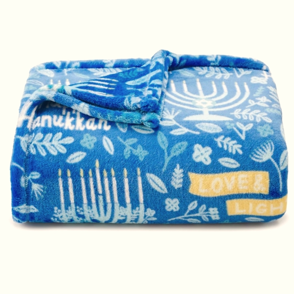 *CLOSET CLOSING 12/19* New XL Hanukkah Oversized Plush Throw Blanket 5 ft x 6 ft